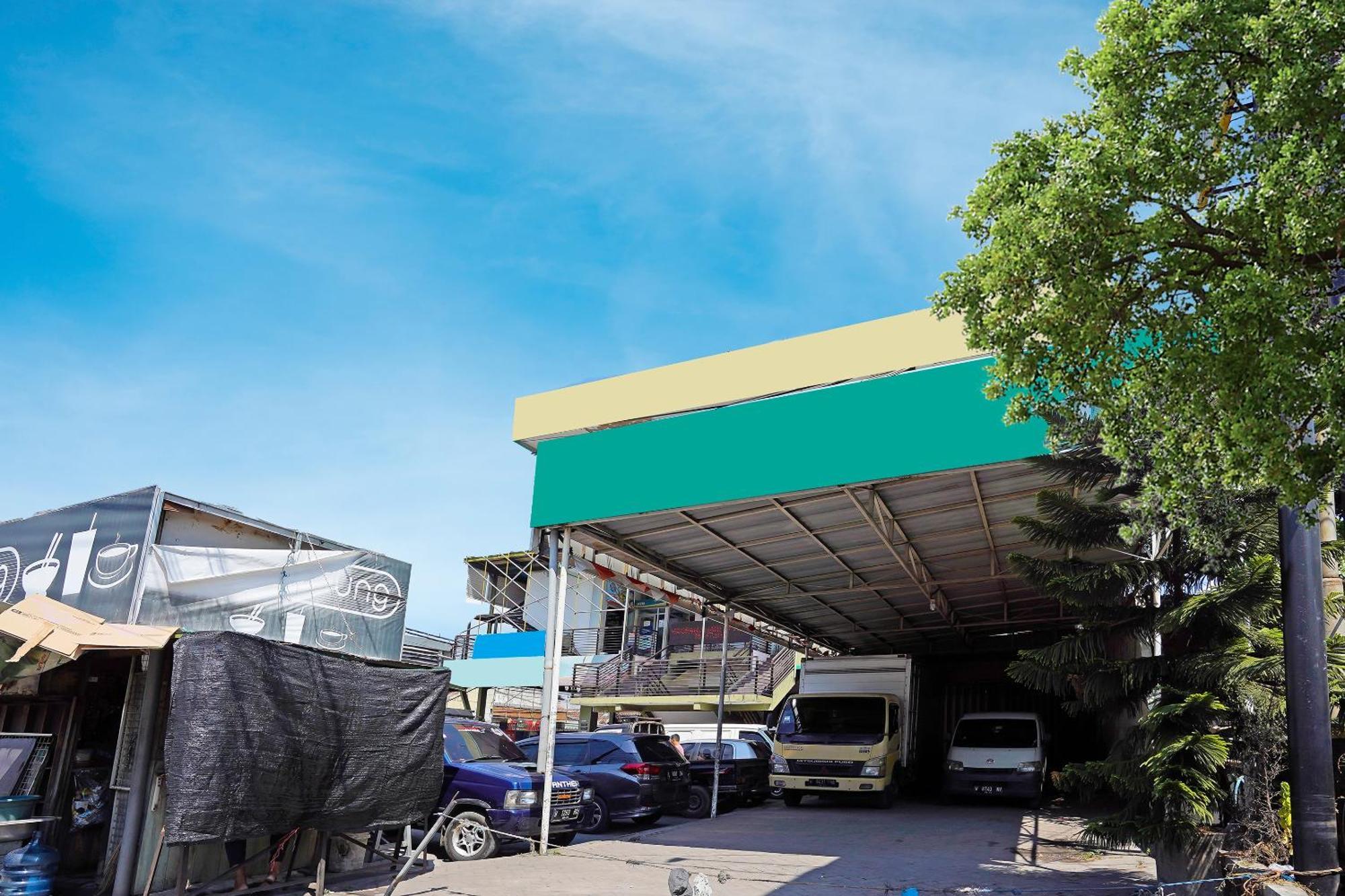 Oyo 91415 De Wijaya Hotel Sidoarjo Zewnętrze zdjęcie